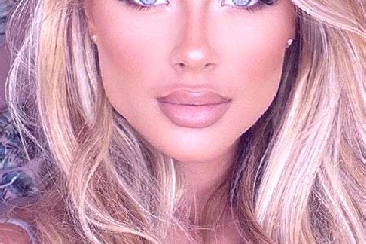 Amelia, 37, a blonde blue-eyed latina companion based in Fuk Loi. Offering OWO, Erotic Massage, Roleplay. Available for incall and outcall, overnight booking...