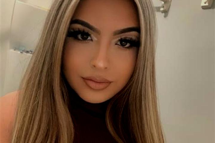 Amelia, 39, a blonde amber-eyed latina companion based in Valley Falls. Offering Party Girl, Striptease, Roleplay. Available for incall and outcall, overnigh...