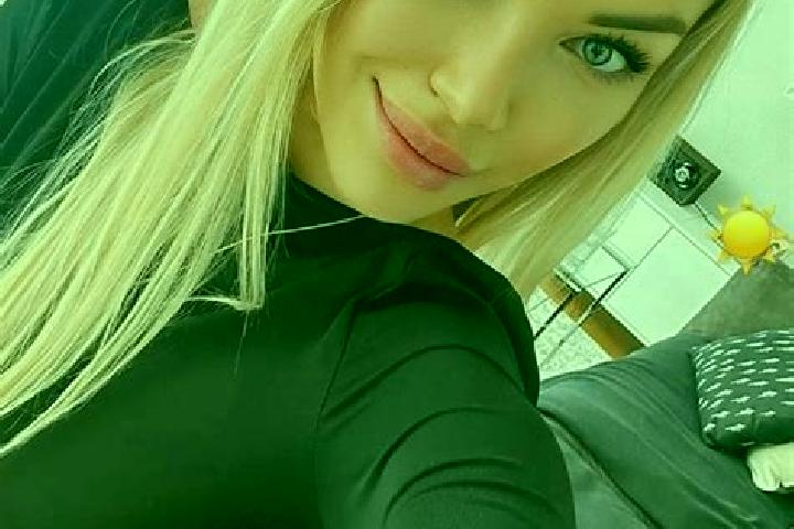 Amelia, 39 — Escort in Brezuvky, Czech Republic
