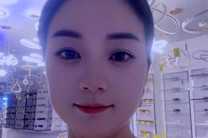 Amelia, 39 — Escort in Jiusheng, China