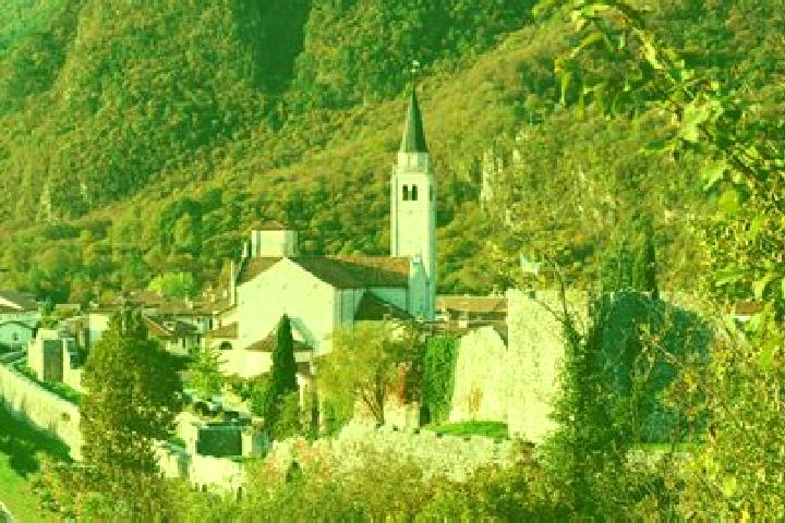 Amelia, 39 — Escort in Venzone, Italy