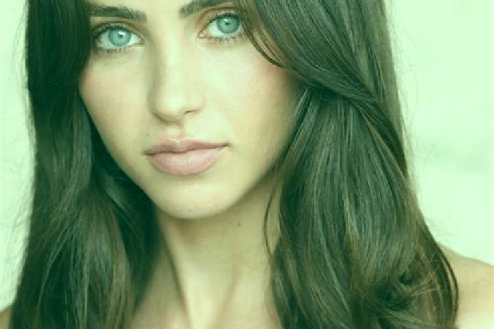 Aria, 20, a brunette brown-eyed caribbean companion based in Boudou. Offering Prostate Massage, Dinner Date, Overnight, Tantra. Available for incall and outc...