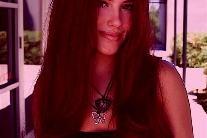 Aria, 21, a auburn dark-eyed caucasian companion based in Villers-Faucon. Offering GFE, 69, Fetish, Party Girl. Available for incall and outcall, overnight b...