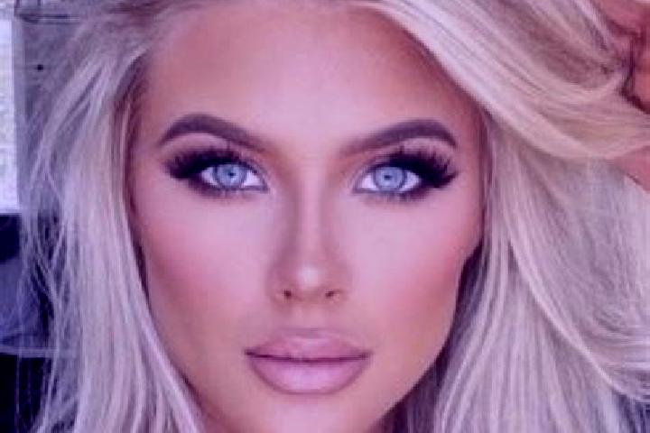 Aria, 22, a platinum blonde grey-eyed slavic companion based in Salpazari. Offering 69, CIM, Duos, Erotic Massage. Available for incall and outcall, overnigh...