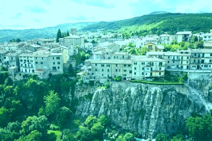 Aria, 22 — Escort in Capo di Ponte, Italy