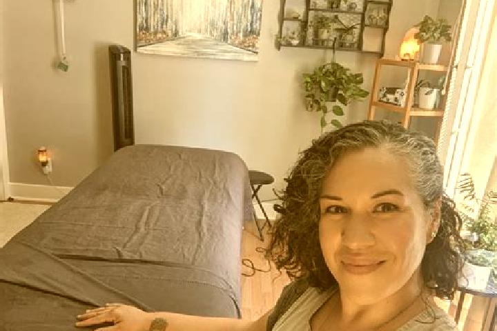 Aria, 23, a chestnut grey-eyed latina companion based in Sarrancolin. Offering Fetish, Prostate Massage, A-Level, Erotic Massage. Available for incall and ou...