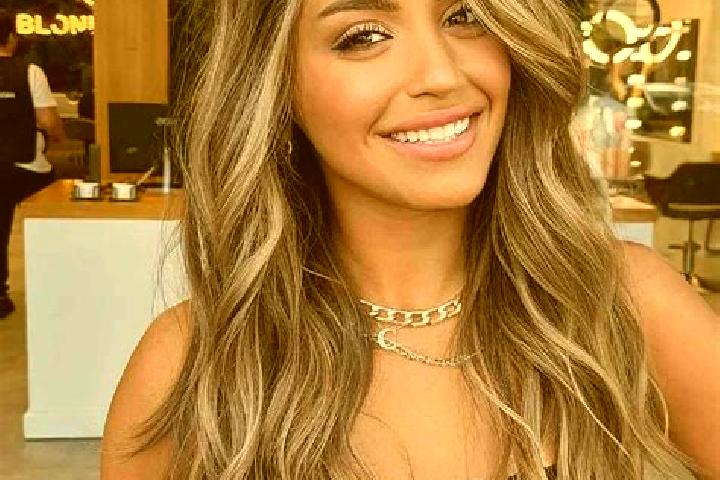 Aria, 23, a dark blonde grey-eyed indian companion based in Aireys Inlet. Offering OWO, Dinner Date, 69. Available for incall and outcall, day and evening da...