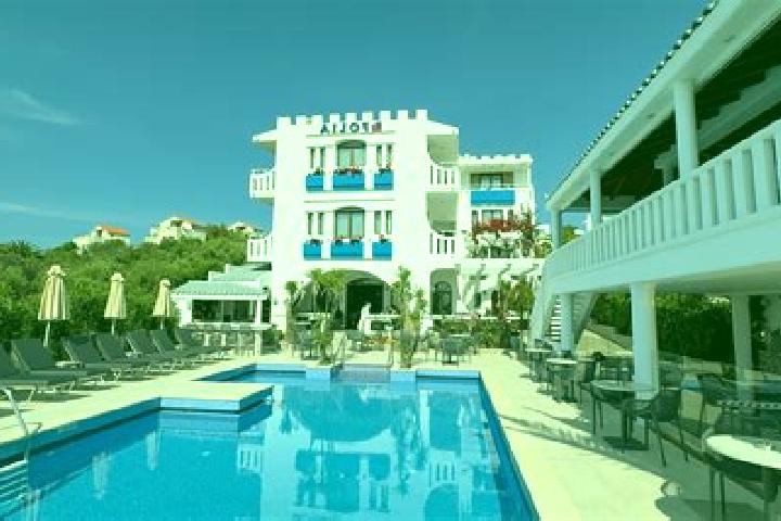 Aria, 23 — Escort in Folia, Greece