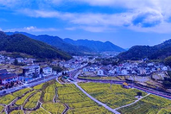 Aria, 24 — Escort in Santang, China