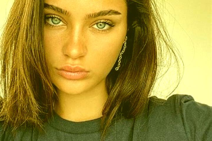 Aria, 25, a brunette dark-eyed ebony companion based in Corozal. Offering A-Level, 69, Girlfriend Experience. Available for incall and outcall, day and eveni...