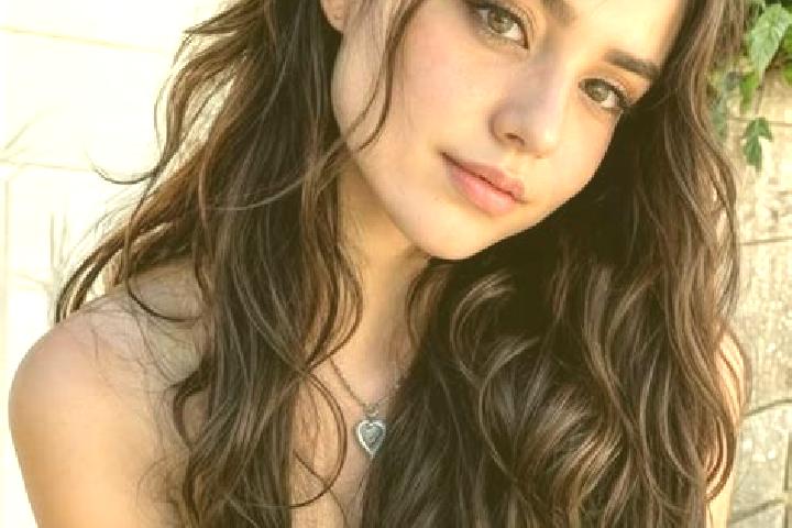Aria, 25, a brunette hazel-eyed slavic companion based in Briale. Offering Deep French Kissing, A-Level, Tantra. Available for incall and outcall, overnight ...