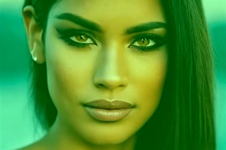 Aria, 27, a auburn hazel-eyed latina companion based in Bogacs. Offering Overnight, Striptease, Duos, Erotic Massage. Available for incall and outcall, day a...