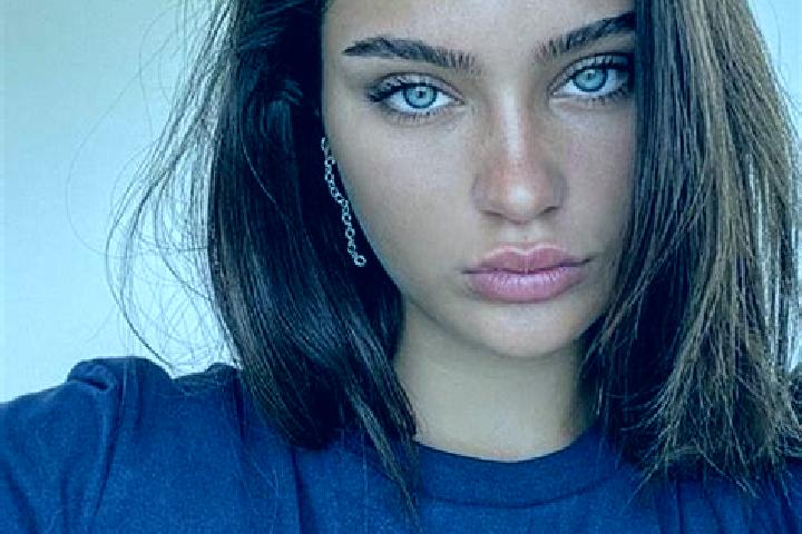 Aria, 27, a brunette brown-eyed indian companion based in Cislita-Prut. Offering Couples, Duos, BDSM, CIM. Available for incall and outcall, day and evening ...