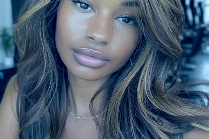 Aria, 27, a dark blonde dark-eyed caucasian companion based in Canuto. Offering Massage, Girlfriend Experience, CIM, Erotic Massage. Available for incall and...