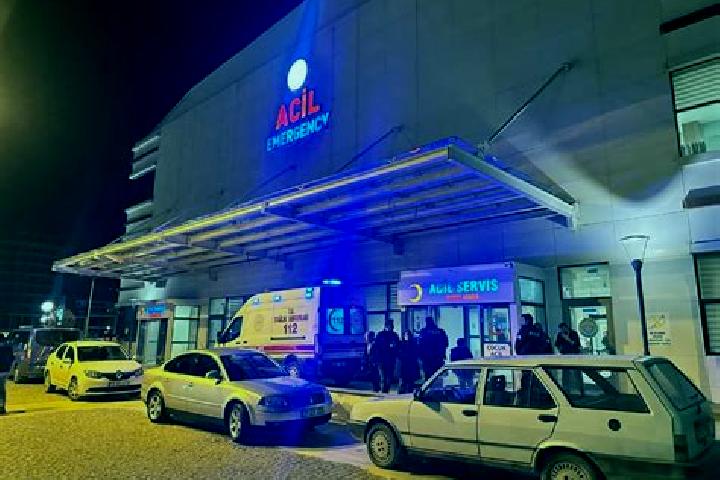 Aria, 27 — Escort in Esiroglu, Turkey