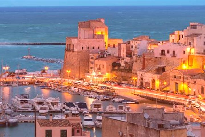 Aria, 27 — Escort in Ricco del Golfo, Italy