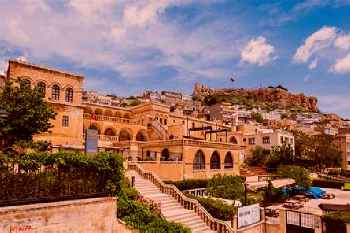 Aria, 28 — Escort in Mardin, Turkey