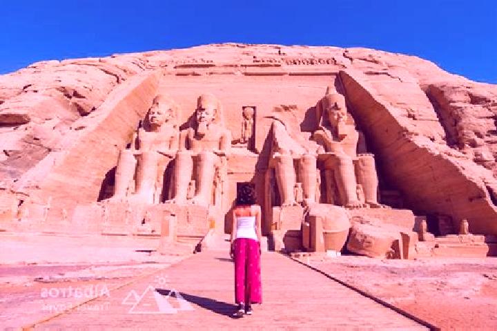Aria, 28 — Escort in Qina, Egypt