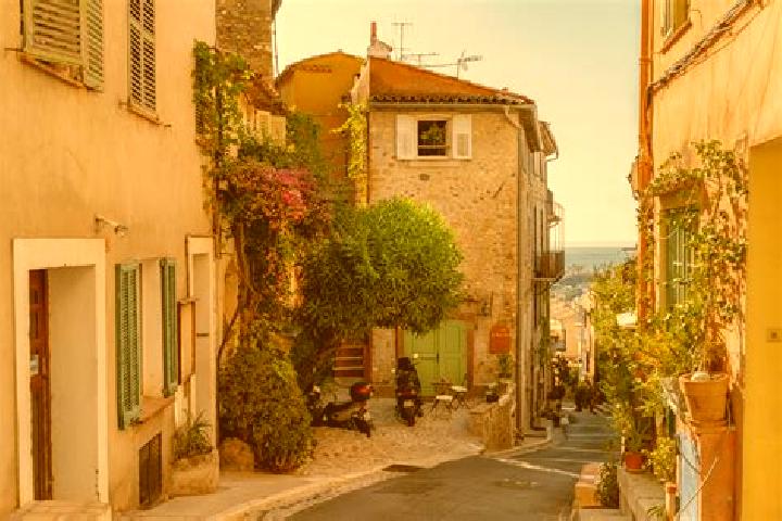 Aria, 29 — Escort in Cagnes-sur-Mer, France