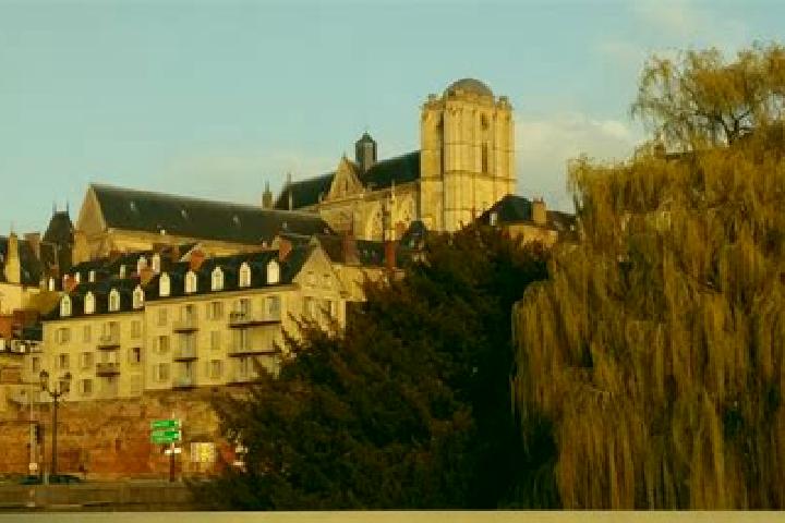 Aria, 30 — Escort in Nogent-le-Rotrou, France