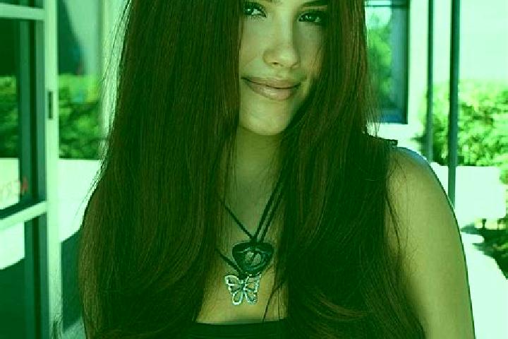 Aria, 31, a auburn dark-eyed caucasian companion based in Bovalino. Offering Fetish, Dinner Date, Roleplay. Available for incall and outcall, overnight booki...