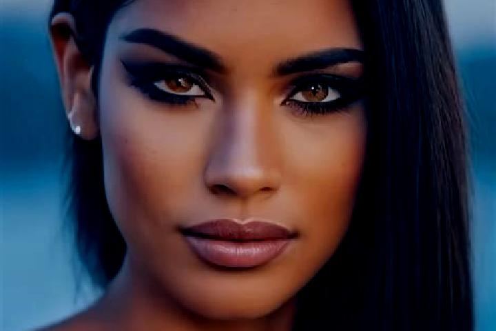 Aria, 31, a red green-eyed latina companion based in Itacurubi. Offering Roleplay, 69, Overnight, Duos. Available for incall and outcall, overnight bookings ...