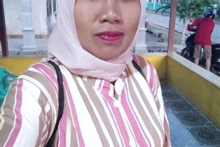 Aria, 31 — Escort in Bintuhan, Indonesia