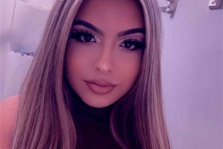Aria, 32, a blonde amber-eyed latina companion based in Gays Mills. Offering 69, Couples, Overnight, Tantra. Available for incall and outcall, day and evenin...