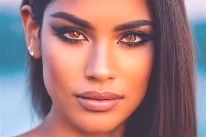 Aria, 33, a black hazel-eyed latina companion based in Wakaw. Offering OWO, Couples, Striptease. Available for incall and outcall, day and evening dates.