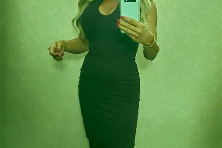 Aria, 33, a blonde amber-eyed caribbean companion based in Clearwater. Offering Dinner Date, Tantra, Domination. Available for incall and outcall, day and ev...