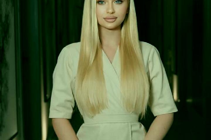 Aria, 33, a blonde brown-eyed ebony companion based in Radebeul. Offering Duos, Tantra, Erotic Massage, Roleplay, Dinner Date. Available for incall and outca...