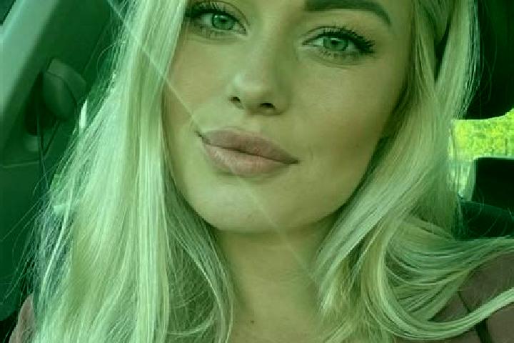 Aria, 33, a blonde hazel-eyed asian companion based in Binitayan. Offering Party Girl, Couples, A-Level. Available for incall and outcall, overnight bookings...