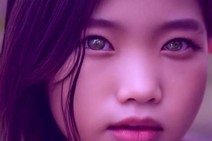 Aria, 33, a chestnut green-eyed asian companion based in Jiet. Offering Overnight, CIM, BDSM, Domination. Available for incall and outcall, day and evening d...