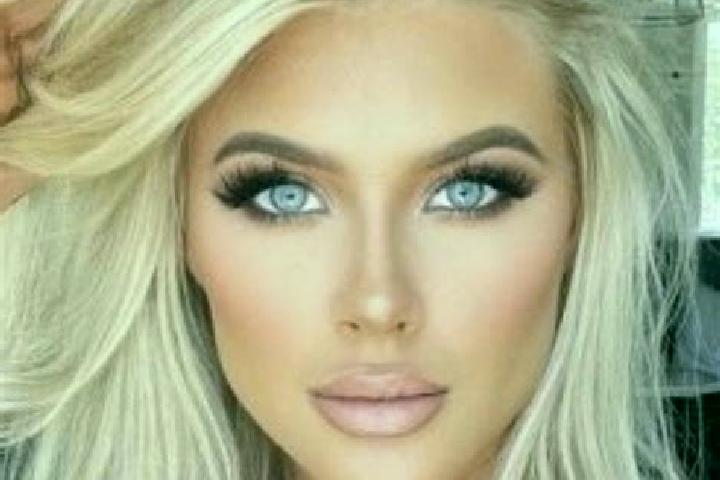 Aria, 33, a platinum blonde hazel-eyed latina companion based in Lewohokeng. Offering Prostate Massage, Striptease, BDSM, Roleplay, Overnight. Available for ...