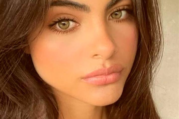 Aria, 34, a brunette green-eyed middle eastern companion based in Ejido la Paloma. Offering Duos, A-Level, GFE, Dinner Date. Available for incall and outcall...