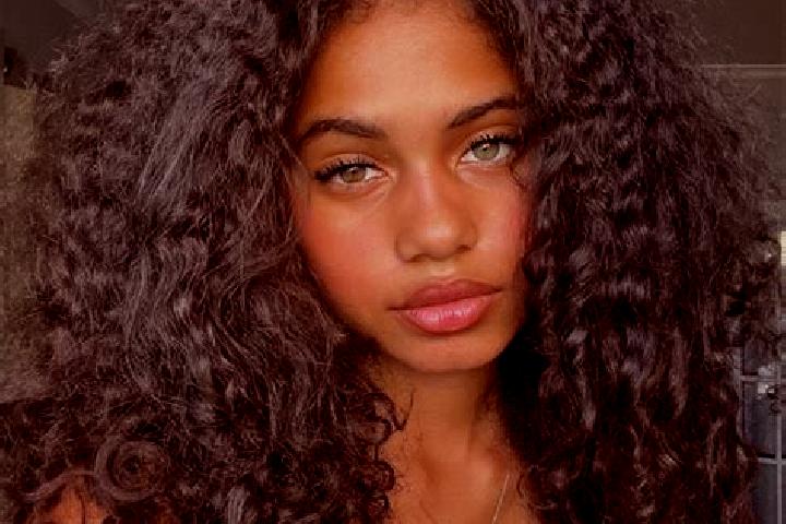 Aria, 35, a black grey-eyed ebony companion based in Guradog. Offering OWO, Dinner Date, Fetish. Available for incall and outcall, overnight bookings available.