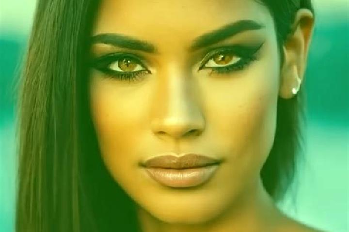 Aria, 35, a brunette amber-eyed latina companion based in Garissa. Offering Tantra, Party Girl, Duos, GFE. Available for incall and outcall, overnight bookin...