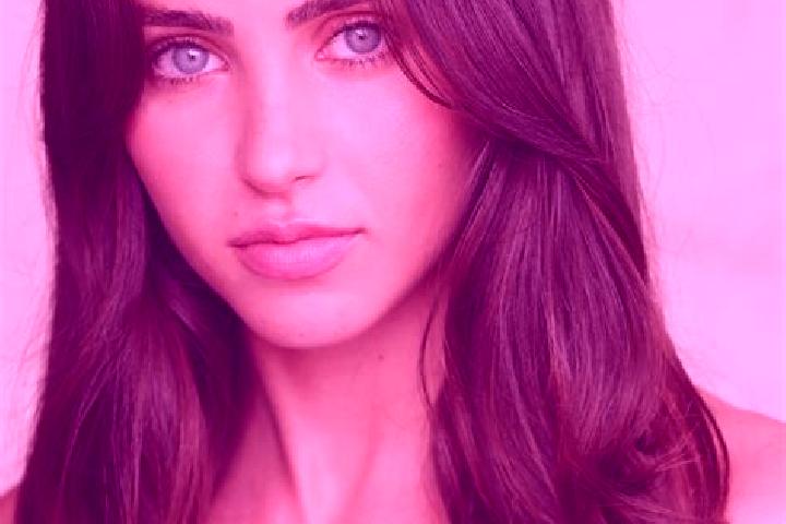 Aria, 35, a brunette dark-eyed indian companion based in Goeritz. Offering Roleplay, Dinner Date, Girlfriend Experience, Fetish, Duos. Available for incall a...