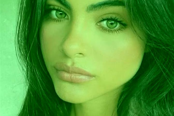 Aria, 36, a black hazel-eyed european companion based in Mordino. Offering Roleplay, BDSM, Girlfriend Experience. Available for incall and outcall, overnight...