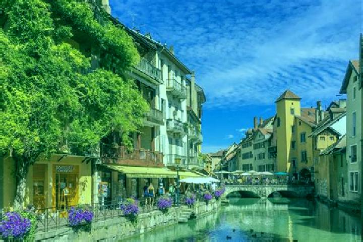 Aria, 36 — Escort in Theze, France