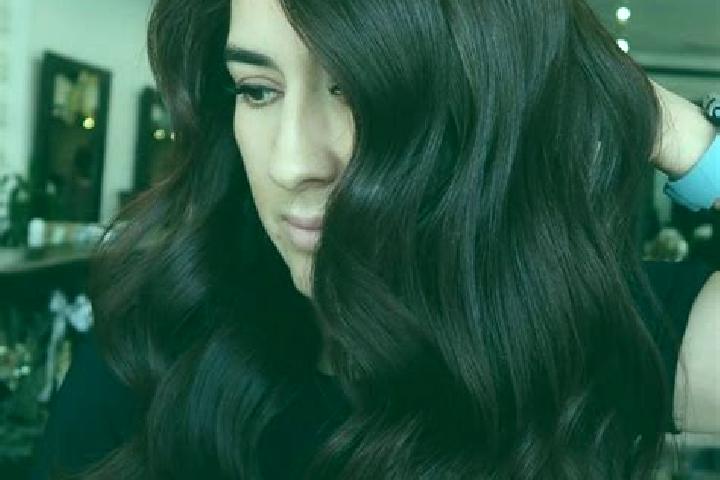 Aria, 37, a auburn dark-eyed indian companion based in Diever. Offering Massage, A-Level, BDSM. Available for incall and outcall, overnight bookings available.