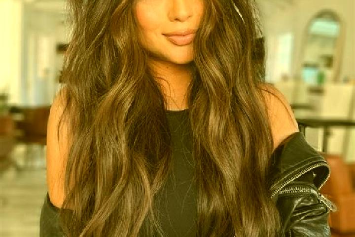 Aria, 37, a brunette dark-eyed indian companion based in Sosnowiec. Offering Duos, BDSM, Girlfriend Experience, Party Girl. Available for incall and outcall,...