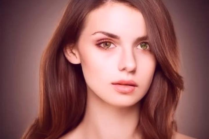 Aria, 38, a auburn amber-eyed caucasian companion based in Guarda Veneta. Offering Deep French Kissing, Tantra, 69. Available for incall and outcall, overnig...
