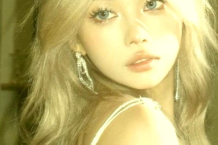 Aria, 38, a blonde grey-eyed asian companion based in Liuliping. Offering BDSM, Erotic Massage, GFE, Domination. Available for incall and outcall, overnight ...