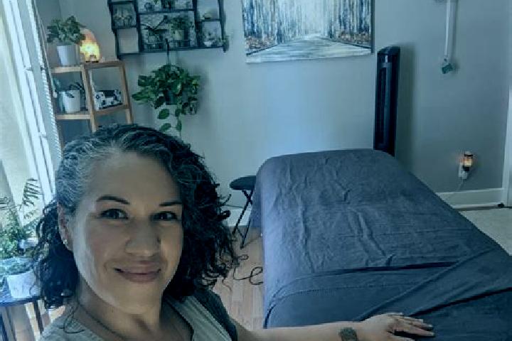 Aria, 39, a black dark-eyed mediterranean companion based in Lexington Hills. Offering Party Girl, A-Level, Overnight, 69, Erotic Massage. Available for inca...
