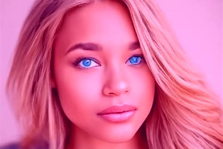 Aria, 39, a blonde blue-eyed latina companion based in Herfelingen. Offering Fetish, Tantra, 69, Roleplay, BDSM. Available for incall and outcall, day and ev...