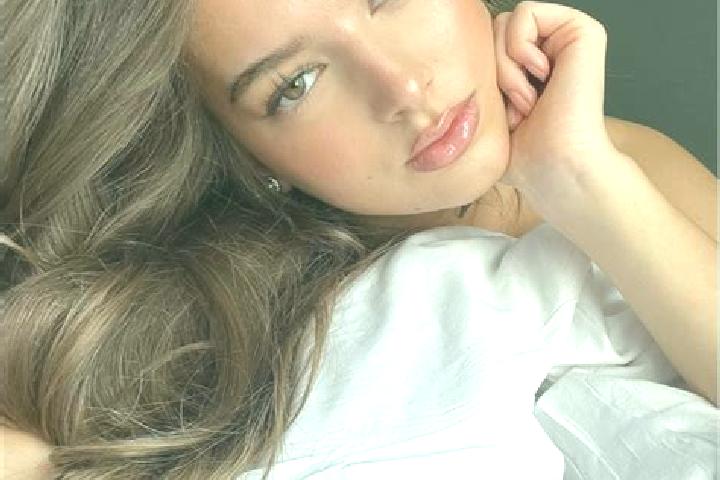 Aria, 39, a chestnut green-eyed latina companion based in Qadimabad. Offering Dinner Date, BDSM, Duos, Party Girl. Available for incall and outcall, day and ...