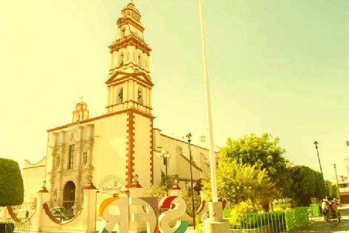 Aria, 39 — Escort in San Francisco del Rincon, Mexico