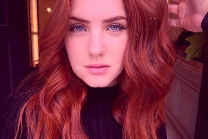 Ariana, 20, a auburn blue-eyed caucasian companion based in Elenzue. Offering Roleplay, Fetish, OWO, Tantra, BDSM. Available for incall and outcall, overnigh...