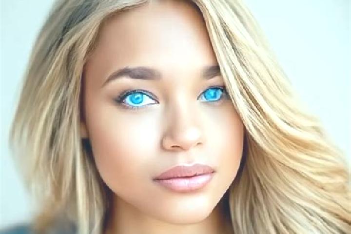 Ariana, 20, a blonde brown-eyed latina companion based in Areni. Offering Party Girl, Girlfriend Experience, 69. Available for incall and outcall, overnight ...